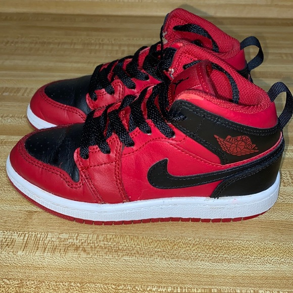 Jordan Other - Nike Air Jordan 1 Mid PS Reverse Bred 640734-660 Gym Red/Black/White size 12c